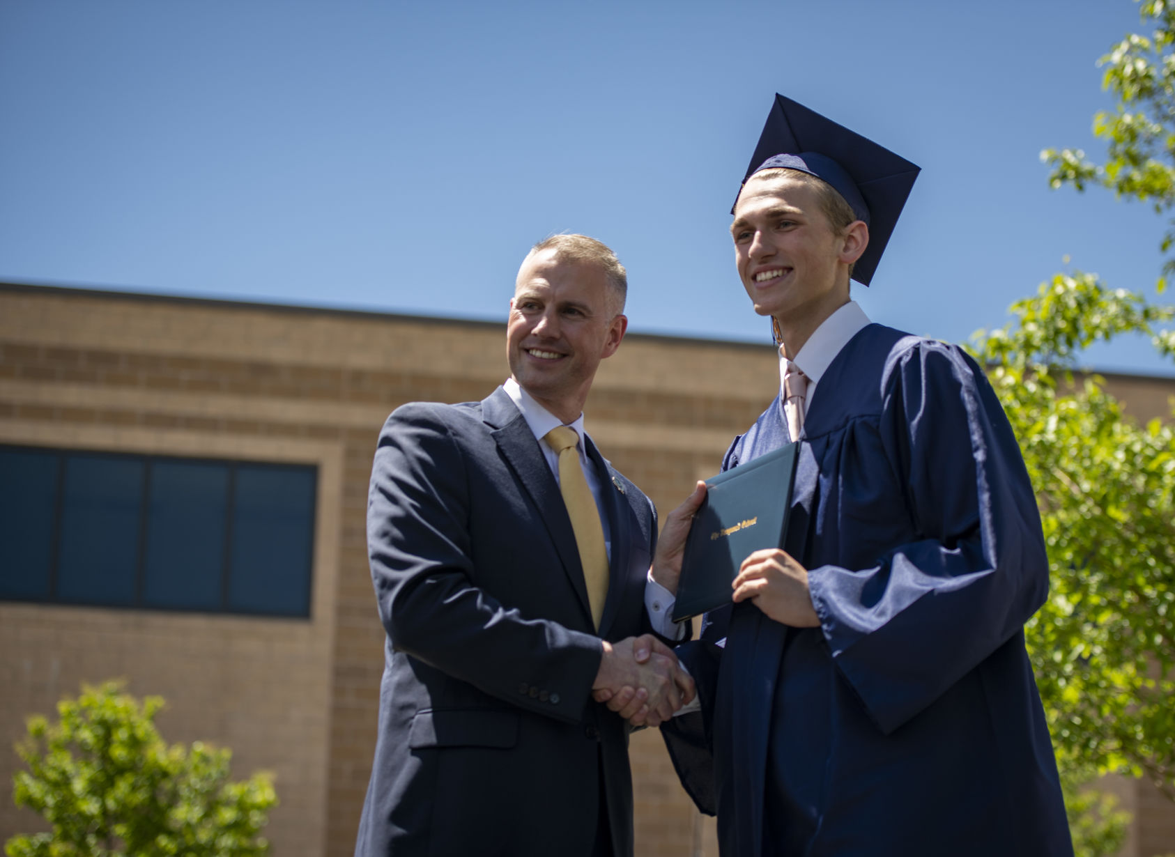 Vanguard_Diploma16.JPG